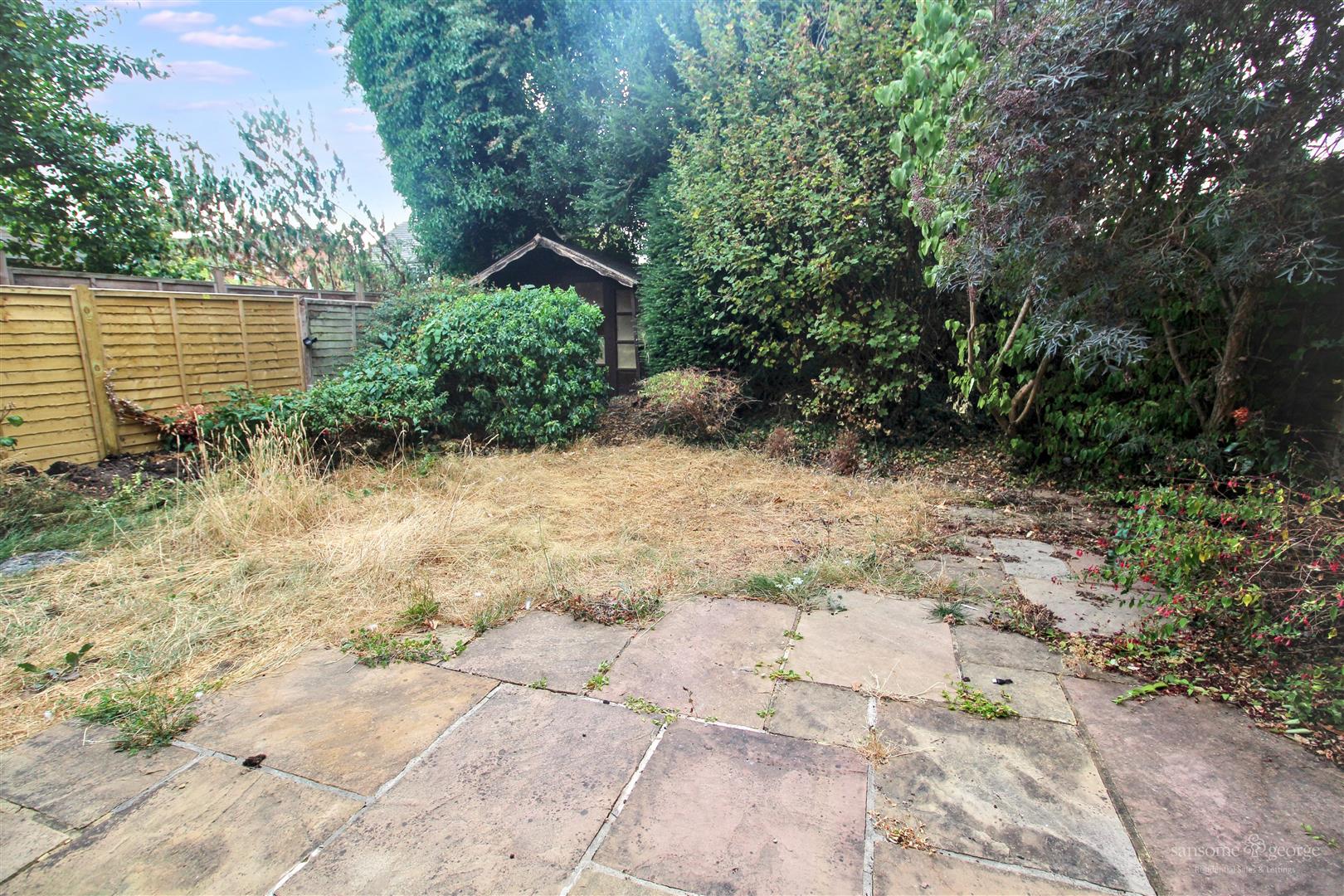 Bensgrove Close, Woodcote, Reading